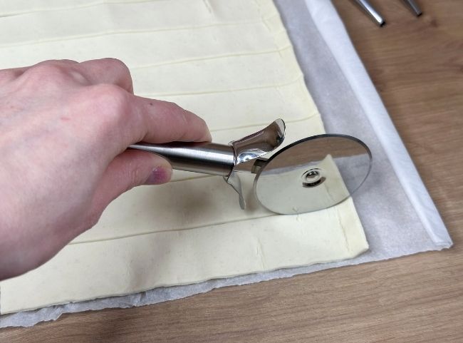 Blätterteig Möhren Streifen Blätterteig Möhren Streifen