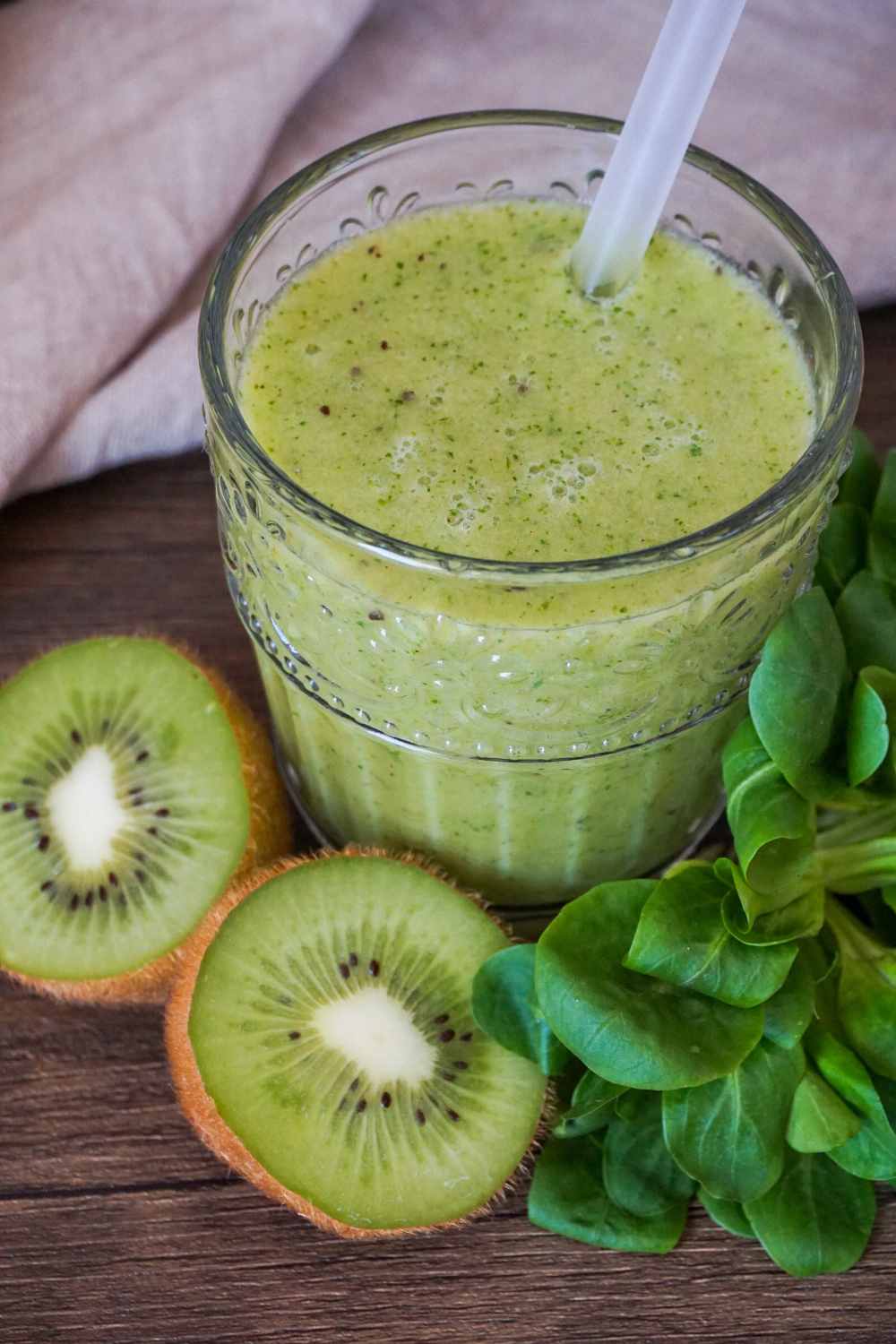 Grüner Smoothie mit Apfel Grüner Smoothie mit Apfel