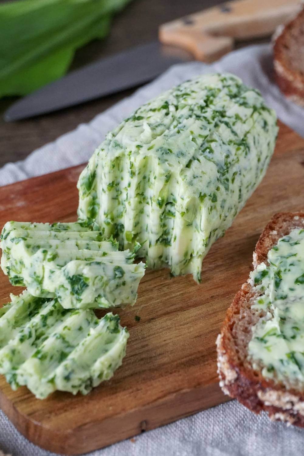 Bärlauchbutter selber machen: Das beste Rezept